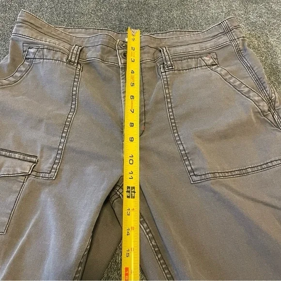 Anthropologie The Wanderer High-Rise Cargo Pants Grey Size 31 - Picture 8 of 14